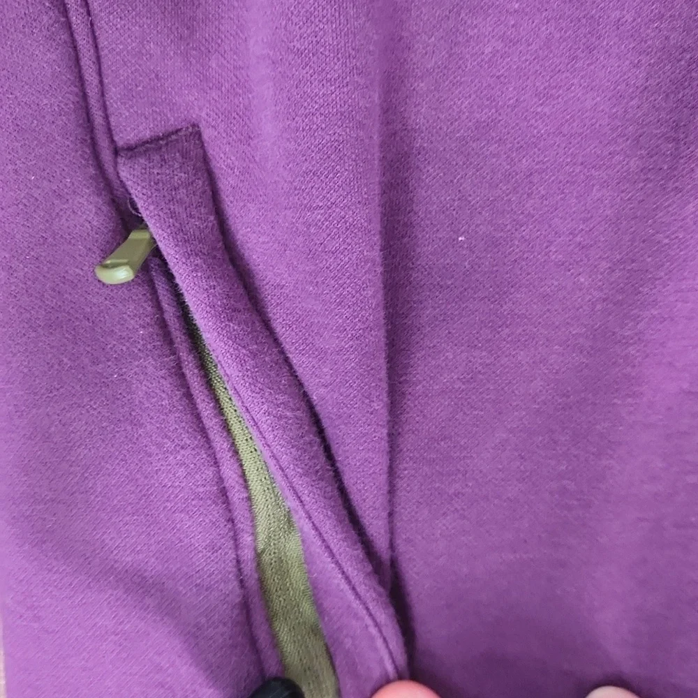 Fabletics Violet 1/4 Zip High Collar Sweatshirt - Picture 3 of 4